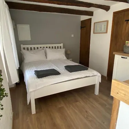 Hotel - Mon Petit Gite Located In One Of The Most Beautiful Villages In France